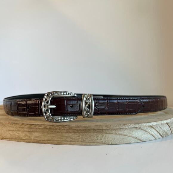 Vintage 90s Brown Vegan Leather Silver Chunky Buckle Belt Size Large - Picture 10 of 10